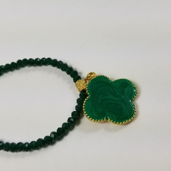 Arm candy - Picture 2 of 3